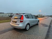 Gebraucht Hyundai i30 90 PS (66 kW) 2008 Grau Kombi