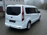 Gebraucht Ford Tourneo Titanium 120 PS (88 kW) 2016 Weiß Kombi