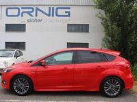 Gebraucht Ford Focus ST-Line 125 PS (91 kW) 2018 Rot Limousine