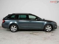 gebraucht Skoda Octavia Ambition DSG *2ZONE*LANE*SHZ*NAVI*PDC*