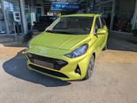 Gebraucht Hyundai i10 GO! 78 PS (57 kW) 2023 Lucid lime metallic Kleinwagen
