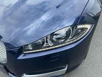 Gebraucht Jaguar XF Luxury 200 PS (147 kW) 2013 Blau Limousine