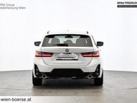 Gebraucht BMW 320 Efficient Dynamics 190 PS (139 kW) 2024 Weiß Kombi