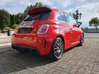 Gebraucht Abarth 695 179 PS (131 kW) 2010 Rot Kleinwagen