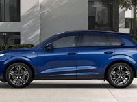 Neu Audi Q3 S-Line 204 PS (150 kW) 2025 Blau SUV