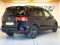 Gebraucht VW Touran R 150 PS (110 kW) 2024 Schwarz Van / Kleinbus