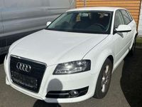 gebraucht Audi A3 Sportback Select 16 TDI DPF