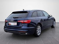 Gebraucht Audi A4 163 PS (119 kW) 2023 Blau Kombi
