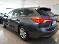 gebraucht Ford Focus Traveller 1,5 Titanium Aut. Sportsitze/Navi/PDC