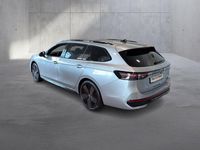 Gebraucht VW Passat Sport 150 PS (110 kW) 2025 Silber  metallic Kombi