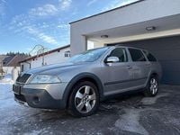 gebraucht Skoda Octavia Combi Scout 2,0 TDI PD DPF 4x4