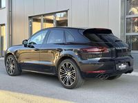 gebraucht Porsche Macan Turbo mit Performance Paket