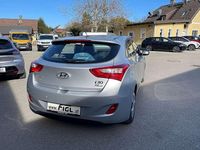 gebraucht Hyundai i30 1,4 CVVT Europe Plus / 8-fach bereift / Pickerl...
