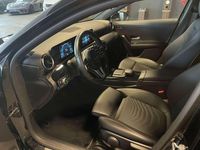 gebraucht Mercedes A180 d*Style*RFK*TEMP*SPUR*KEYL*Sitzh*Navi