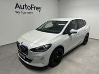 Gebraucht BMW 218 Active Tourer Luxury Line 150 PS (110 kW) 2024 Mineralweiß Van / Kleinbus