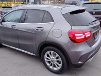 gebraucht Mercedes GLA220 CDI / d 4Matic Vermittlungsverkauf