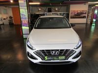 gebraucht Hyundai i30 Fastback Edition 30 Plus 1.0 Automatik Rückfahrkamera,Klimaautomatik,Radio,