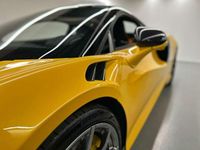 gebraucht McLaren Artura / MSO Volcano Yellow / Leasing 1,99%