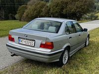 Gebraucht BMW 320 150 PS (110 kW) 1995 Limousine