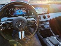 Gebraucht Mercedes E300 194 PS (142 kW) 2023 Grau Kombi