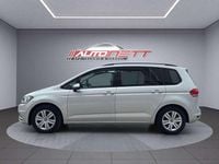 Gebraucht VW Touran Basis 150 PS (110 kW) 2021 Silber Van / Kleinbus