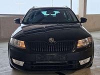 gebraucht Skoda Octavia Combi 1,6 Elegance TDI Green tec