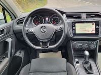 gebraucht VW Tiguan SCR Sky DSG // ACC. - AHK. - PANO-SCHIEBEDACH //