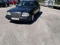 Gebraucht Mercedes E300 110 PS (80 kW) 1993 Limousine