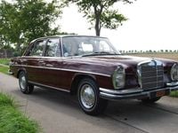 Gebraucht Mercedes 280 SE 160 PS (117 kW) 1968 Rot Limousine