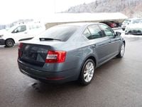 Gebraucht Skoda Octavia Style 190 PS (139 kW) 2019 Grau Kleinwagen