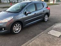 gebraucht Peugeot 207 Active 14 16V VTi