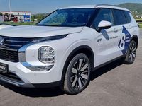 Neu Mitsubishi Outlander P-HEV Intense 136 PS (100 kW) 2025 Weiß SUV