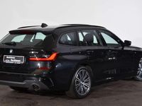 Gebraucht BMW 320 190 PS (139 kW) 2021 Saphirschwarz metallic Kombi