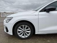 Gebraucht Audi A3 Sportback S-Line 110 PS (80 kW) 2021 Weiß Kleinwagen