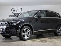 gebraucht VW Touareg 4Motion V6 TDI SCR Elegance Aut. Pano AHK Vi...