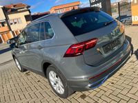 gebraucht VW Tiguan 2,0 TDI Elegance DSG