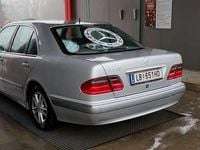 Gebraucht Mercedes E220 Elegance 143 PS (105 kW) 2000 Limousine