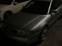 Gebraucht Audi A4 116 PS (85 kW) 2000 Limousine