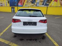 gebraucht Audi A3 Sportback A3 1,6 TDI Intense