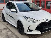 gebraucht Toyota Yaris Hybrid Lounge 1,5 VVT-i Hybrid