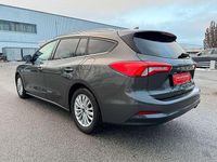 gebraucht Ford Focus Traveller 1,5 EcoBlue Titanium / 1BESITZ / ACC ...