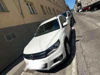 Gebraucht VW Tiguan Trendline 110 PS (80 kW) 2012 SUV
