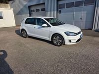 Gebraucht VW e-Golf 100 kW (136 PS) 2017 Weiß Kleinwagen
