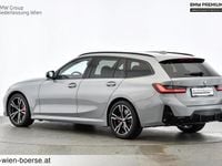Gebraucht BMW 330 Efficient Dynamics 286 PS (210 kW) 2025 Grau Kombi