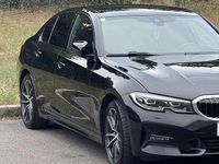 Gebraucht BMW 320 Basis 190 PS (139 kW) 2019 Schwarz Limousine