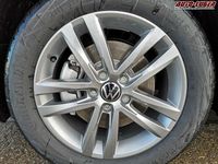 Neu VW Touran Comfortline 150 PS (110 kW) 2025 Oystersilber metallic Van / Kleinbus