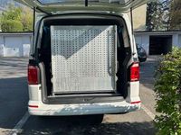 gebraucht VW Multivan T6 Trendline 20 TDI 4Motion BMT Kombi