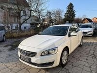 Gebraucht Volvo S60 Kinetic 114 PS (83 kW) 2014 Weiß Limousine