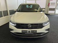 gebraucht VW Tiguan LIFE ACC LED PDC v+h