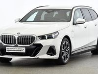 Gebraucht BMW 530e M Sport 299 PS (219 kW) 2024 Weiß Kombi